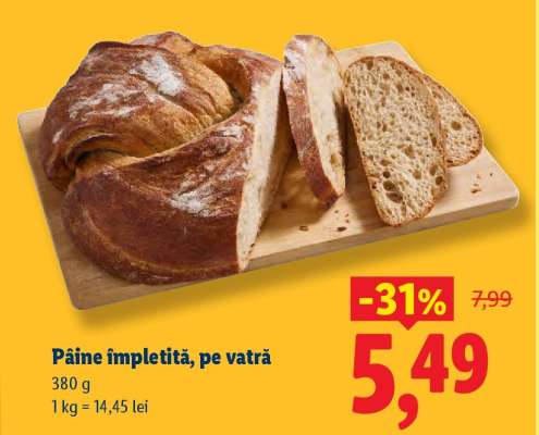 Pâine împletită pe vatră