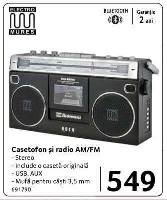 Casetofon și radio AM/FM